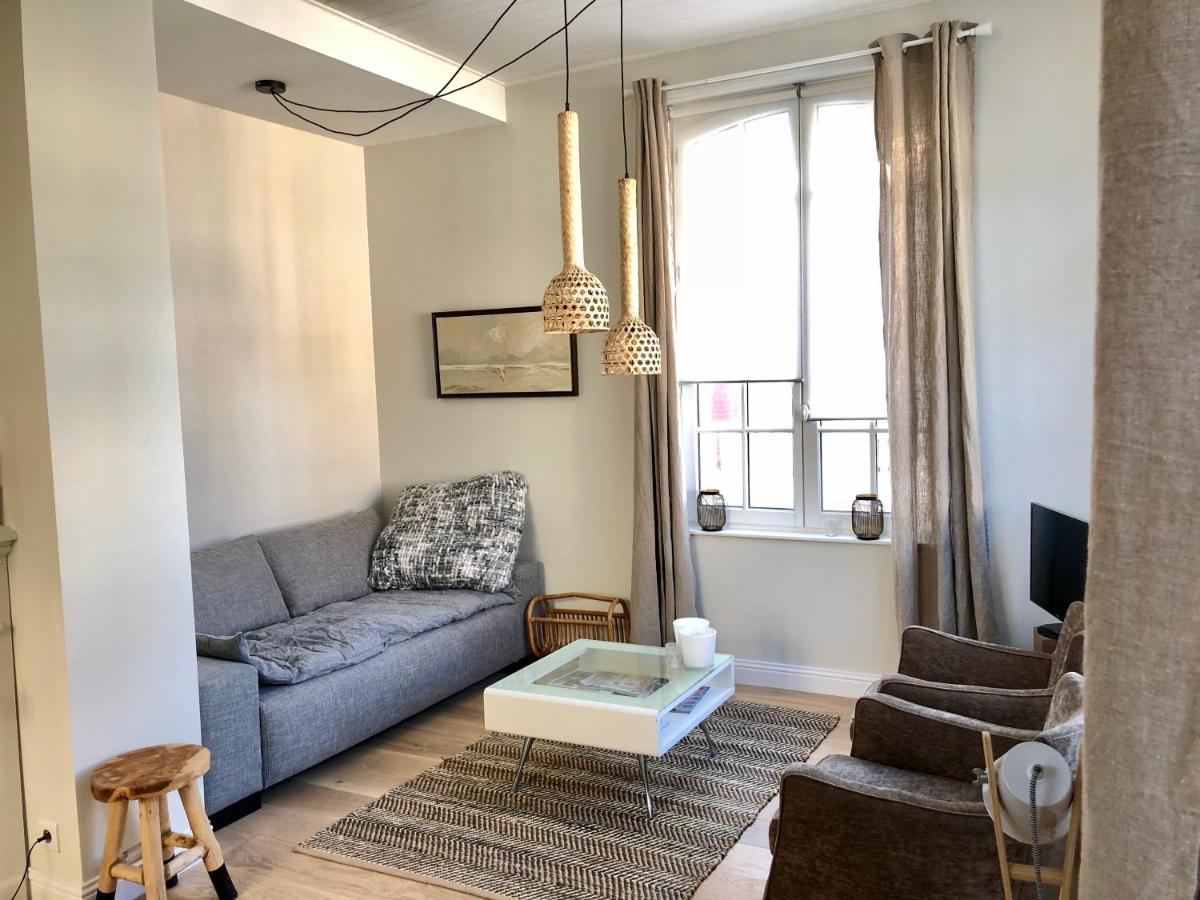 Historic "Touquettoise" Villa, Located In Heart Of The Village, 100M From The Beach, With Sunny Terrace And Private Garden Le Touquet Exteriör bild
